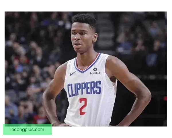 亚历山大:专注提升自我水平 好习惯助力球队持续进步 亚历山大:专注提升自我水平 好习惯助力球队持续进步